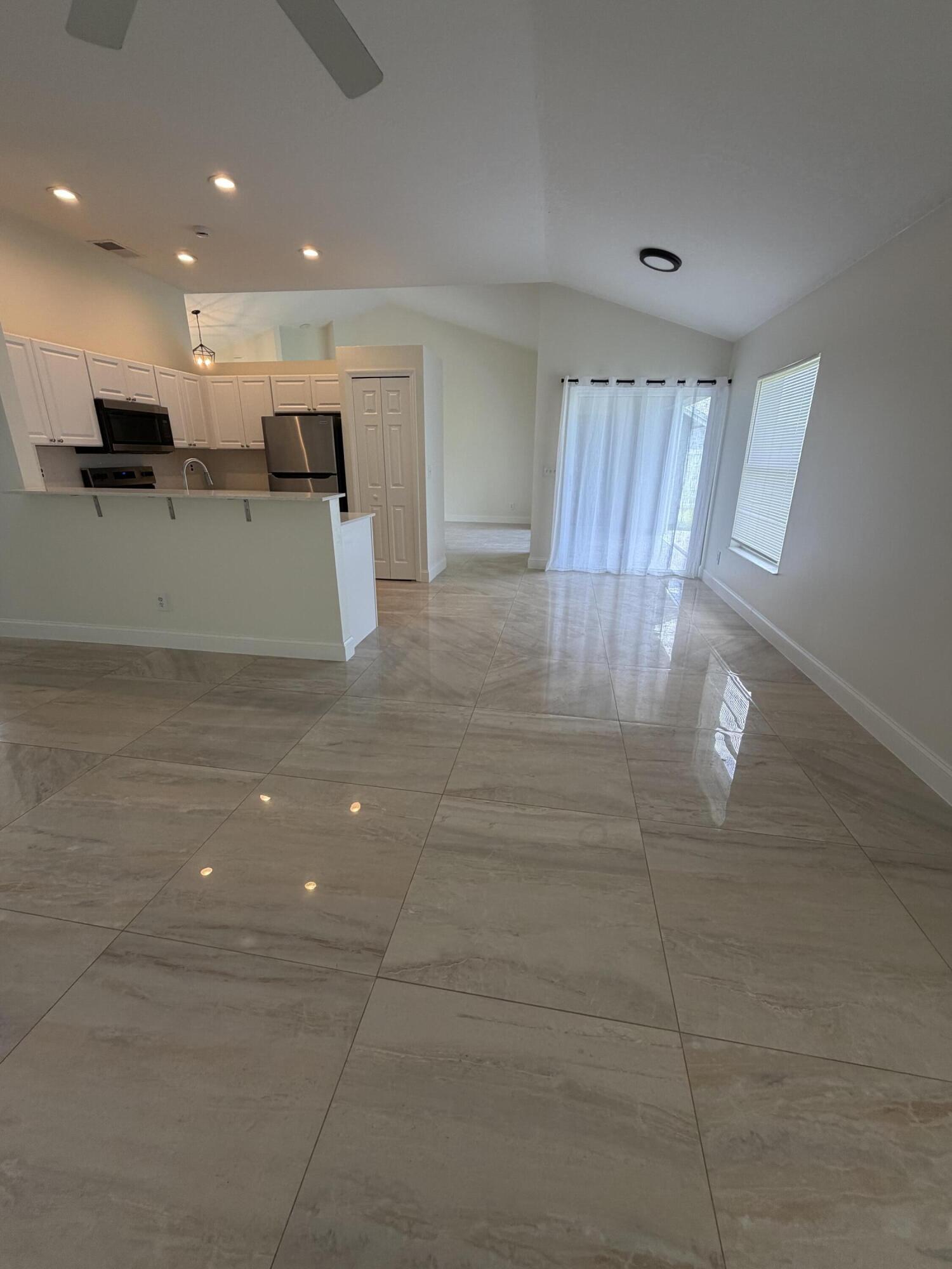 2619 Southwest Fair Isle Road Port St. Lucie, FL 34987 - Photo 10 of 37 IMG_1192