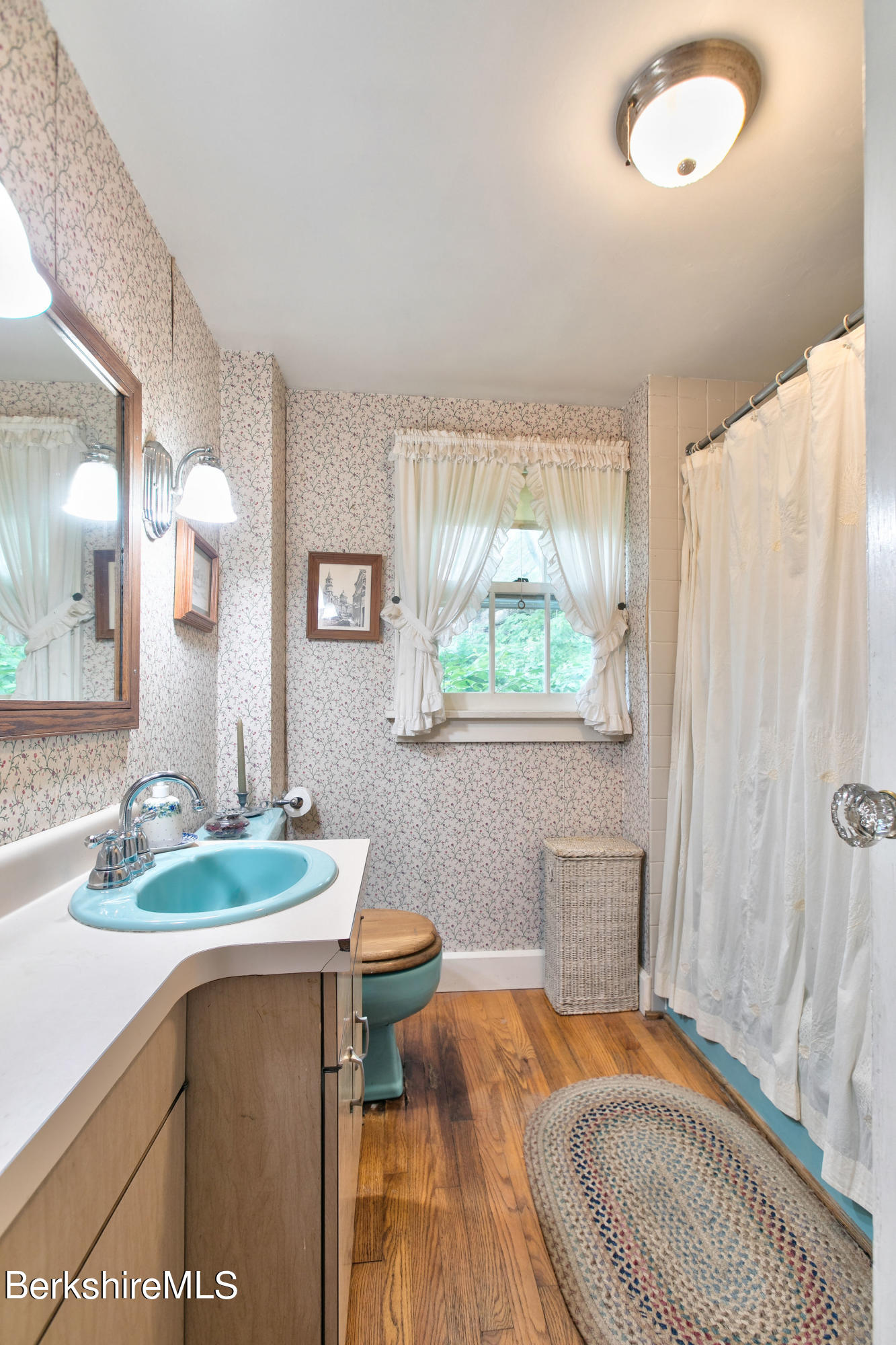 32 Prospect Hill Road Stockbridge, MA 01262 - Photo 22 of 30 a living room with a sink and a table
