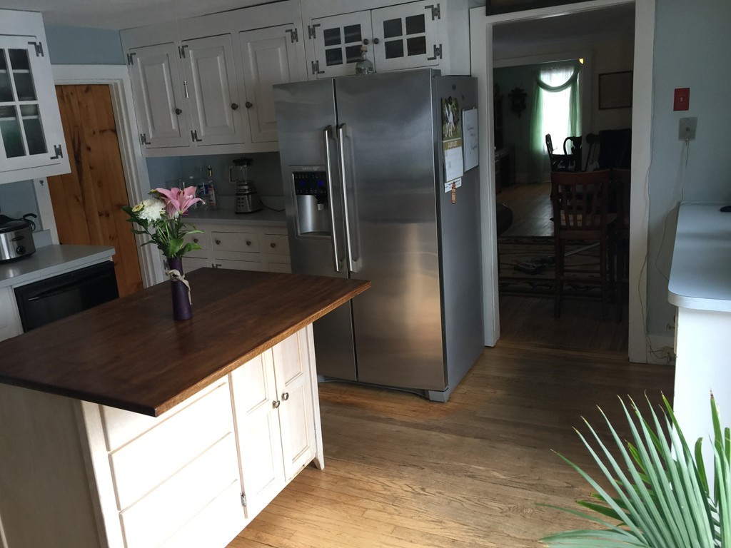 334 East River Road Chester, MA 01011 - Photo 3 of 27