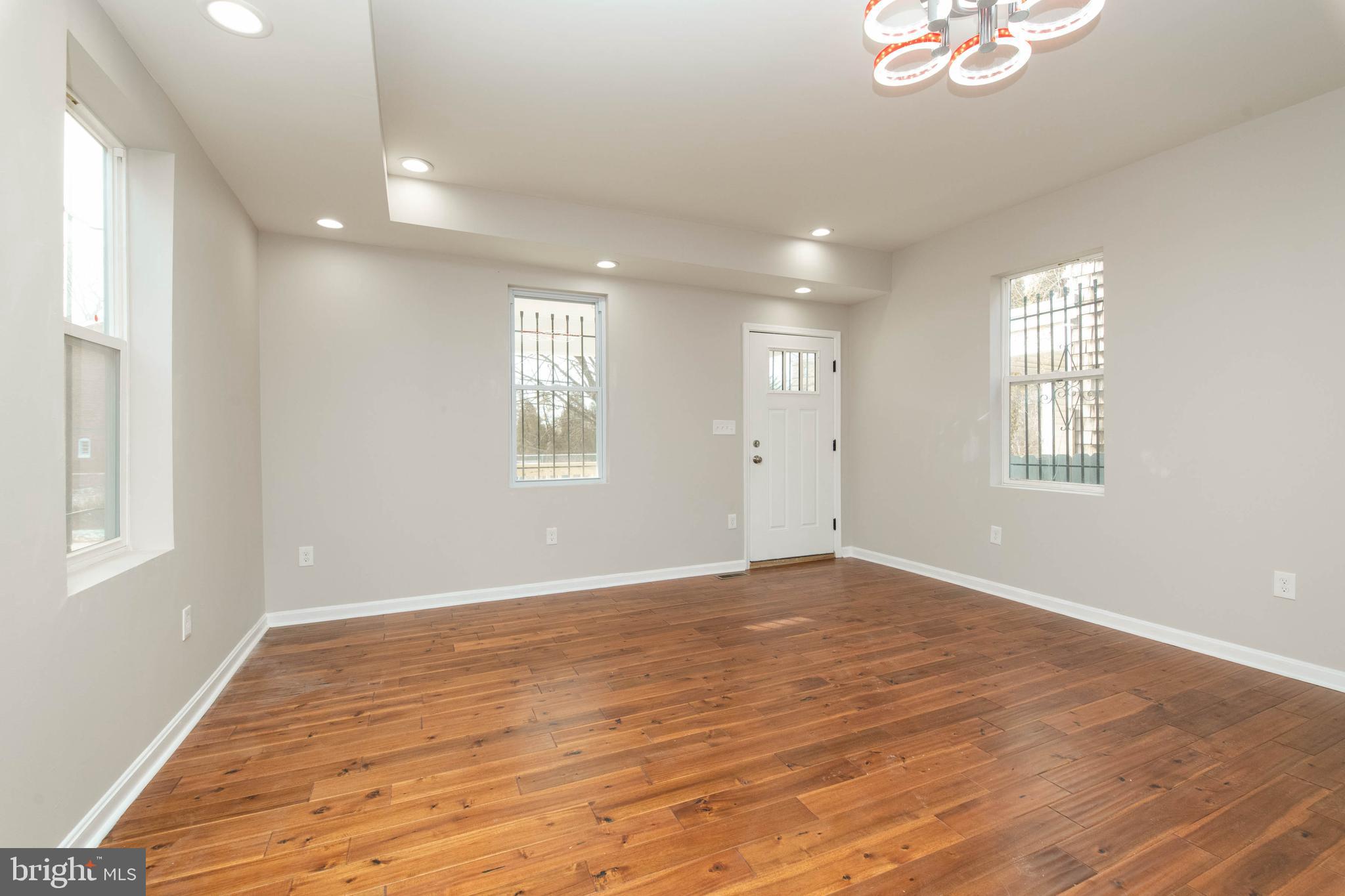 3732 Old Frederick Road Baltimore, MD 21229 - Photo 12 of 34 Plenty of natural light