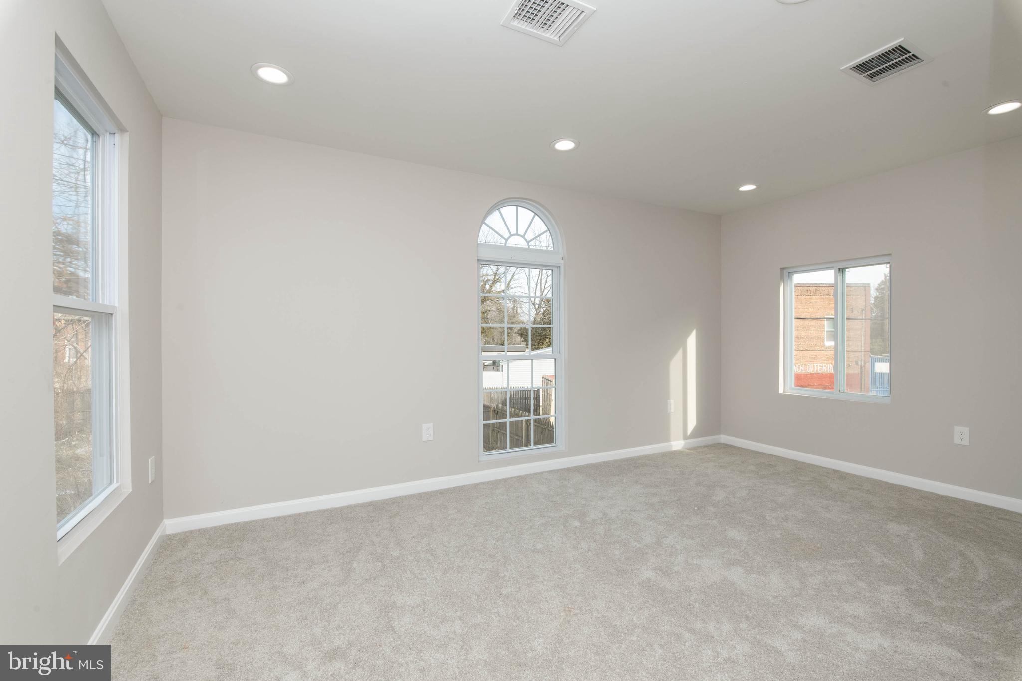 3732 Old Frederick Road Baltimore, MD 21229 - Photo 18 of 34 Master bedroom
