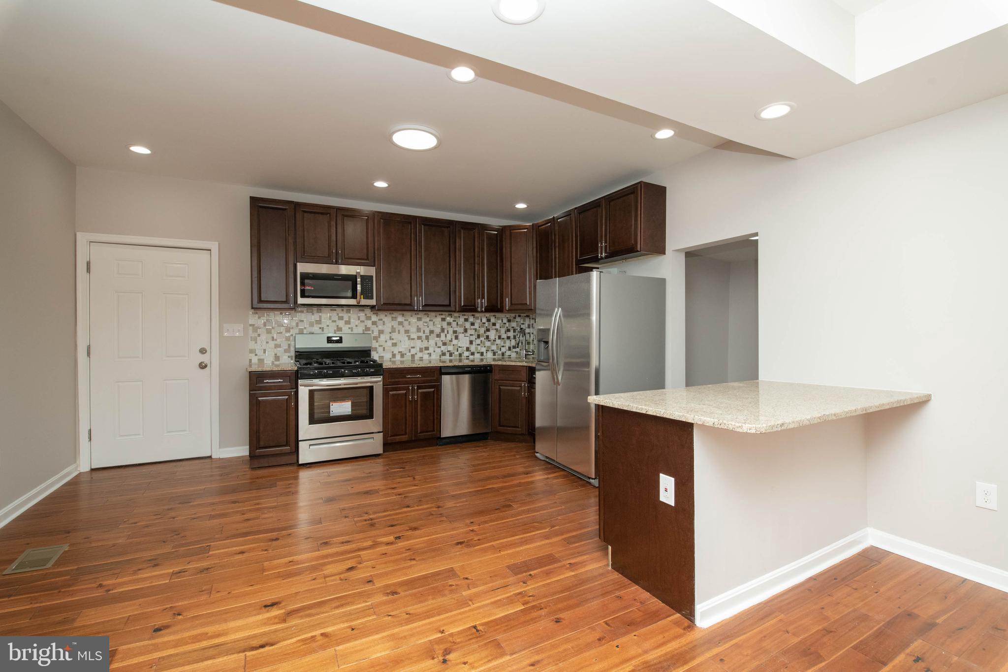 3732 Old Frederick Road Baltimore, MD 21229 - Photo 5 of 34 All new Stainless Steel Appliances