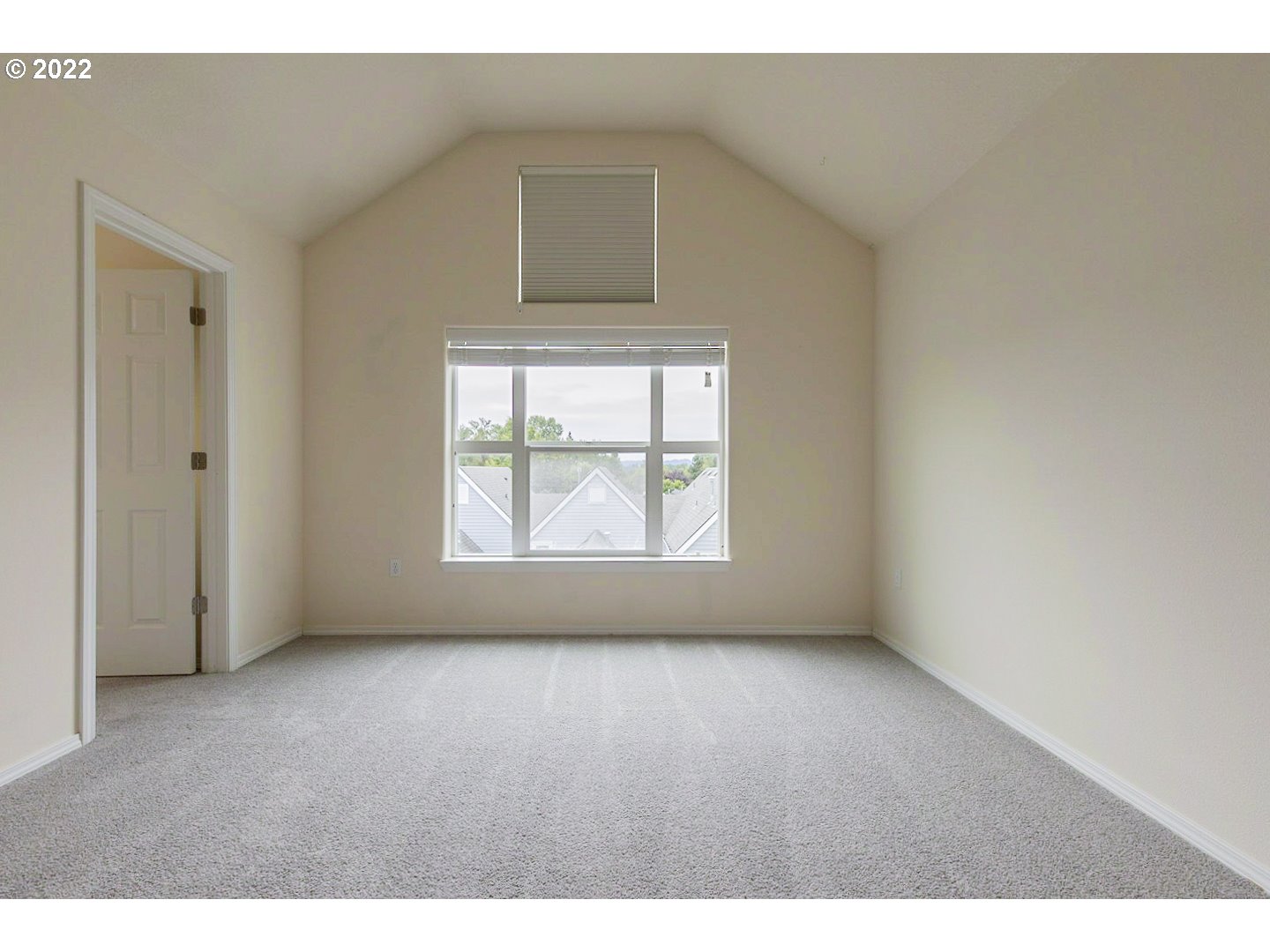 406 Northeast Bridgeton Road Portland, OR 97211 - Photo 24 of 32 Gallery Image 24