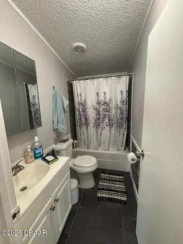 $163,500 | 15594 Northeast 233rd Place, Fort McCoy, FL 32134