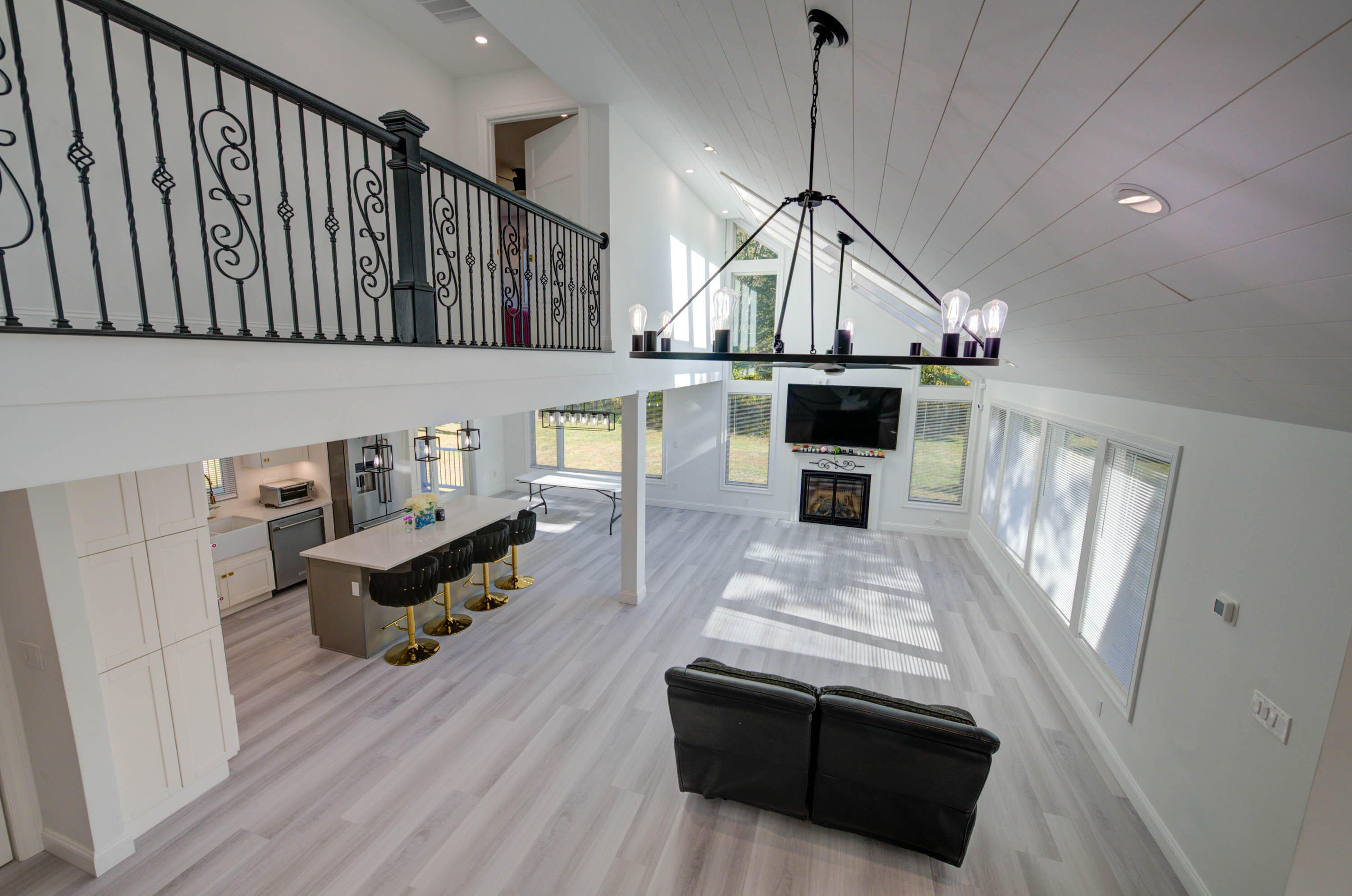 747 Portland Road Saco, ME 04072 - Photo 5 of 53 pic-40