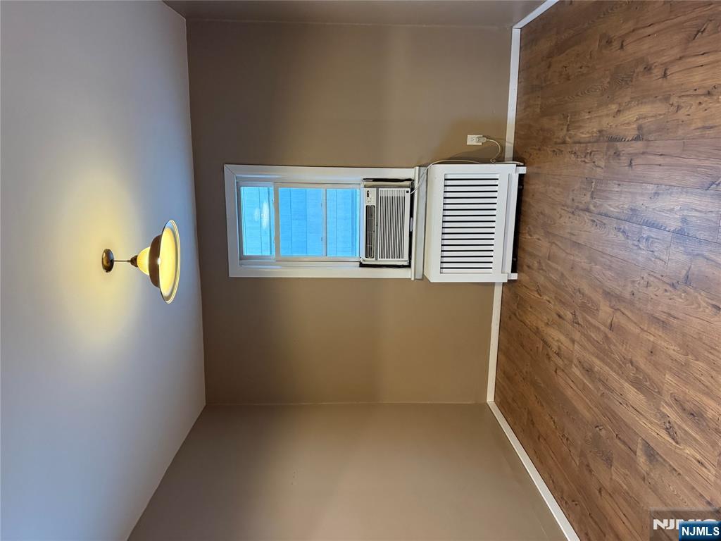 439 Cliff Street, Unit 2 Fairview, NJ 07022 - Photo 7 of 12