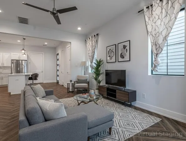 $2,495 | 210 East 32nd Street, Houston, TX 77018