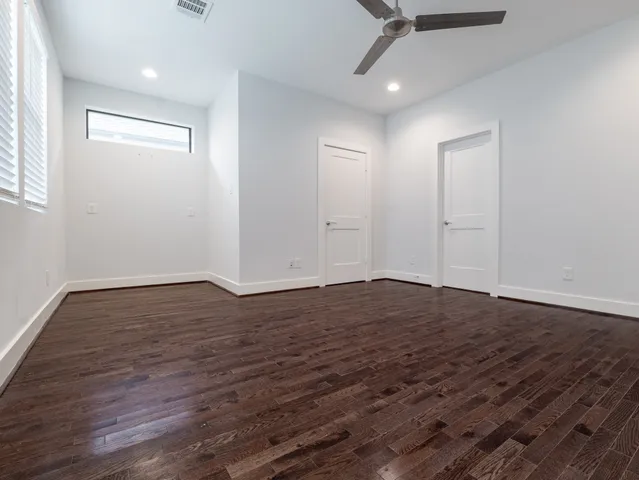 $2,595 | 210 East 32nd Street, Houston, TX 77018