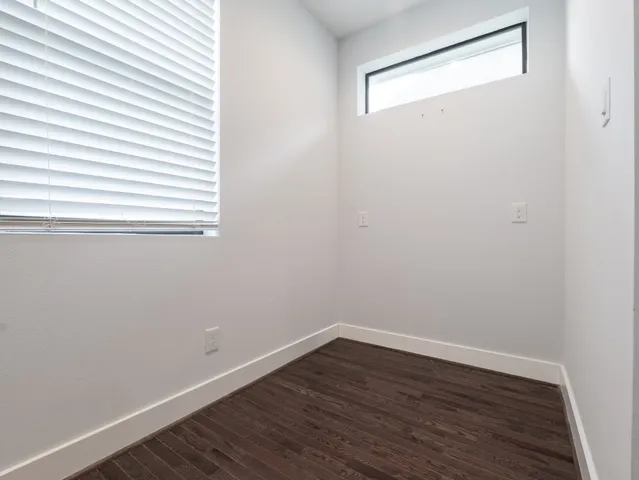 $2,595 | 210 East 32nd Street, Houston, TX 77018