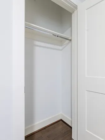 $2,495 | 210 East 32nd Street, Houston, TX 77018