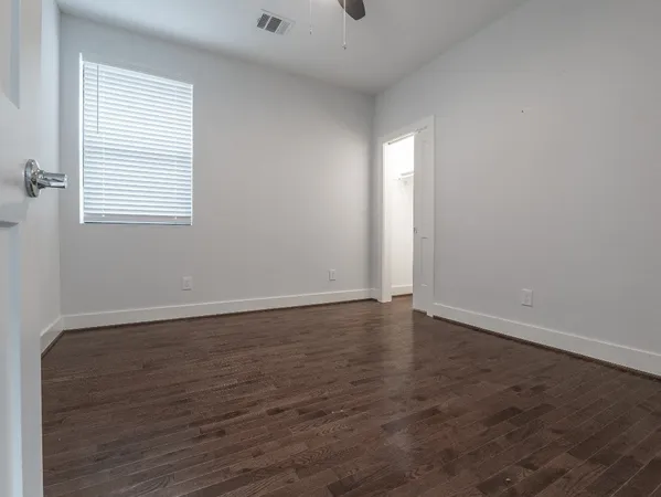 $2,495 | 210 East 32nd Street, Houston, TX 77018