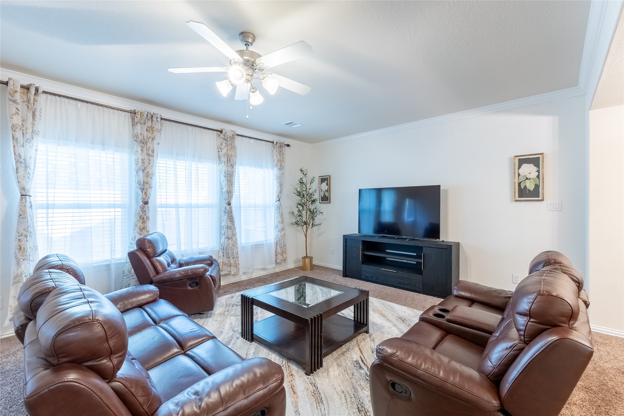 11413 Hackmatack Way Houston, TX 77066 - Photo 6 of 33