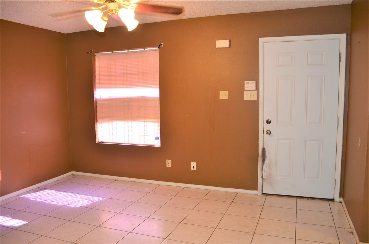 415 Toro Loop Laredo, TX 78045 - Photo 3 of 10 Gallery Image 3