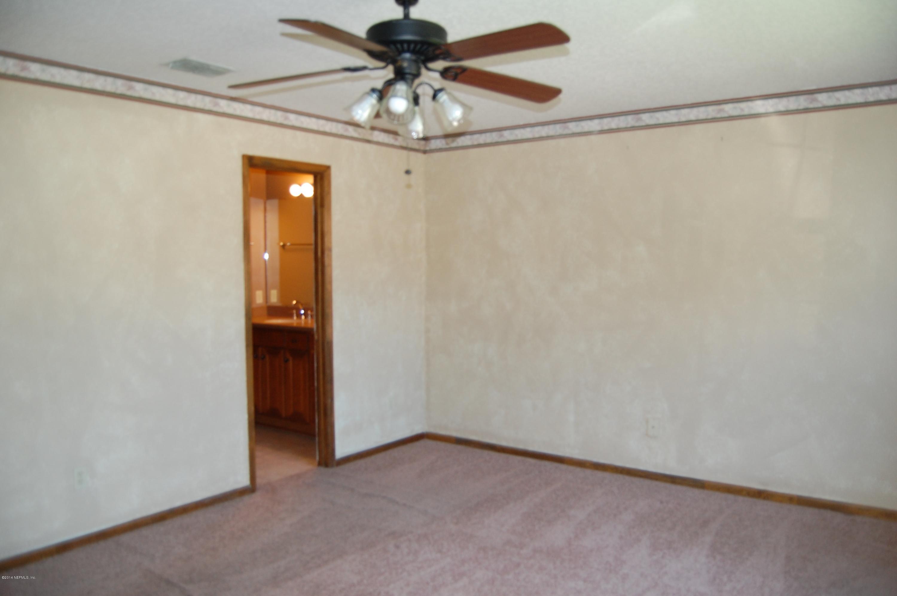 10813 Rutherford Court Jacksonville, FL 32257 - Photo 7 of 21 MASTER BEDROOM