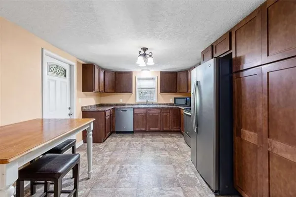 $415,000 | 812 Pine Grove Road, Tallapoosa, GA 30176