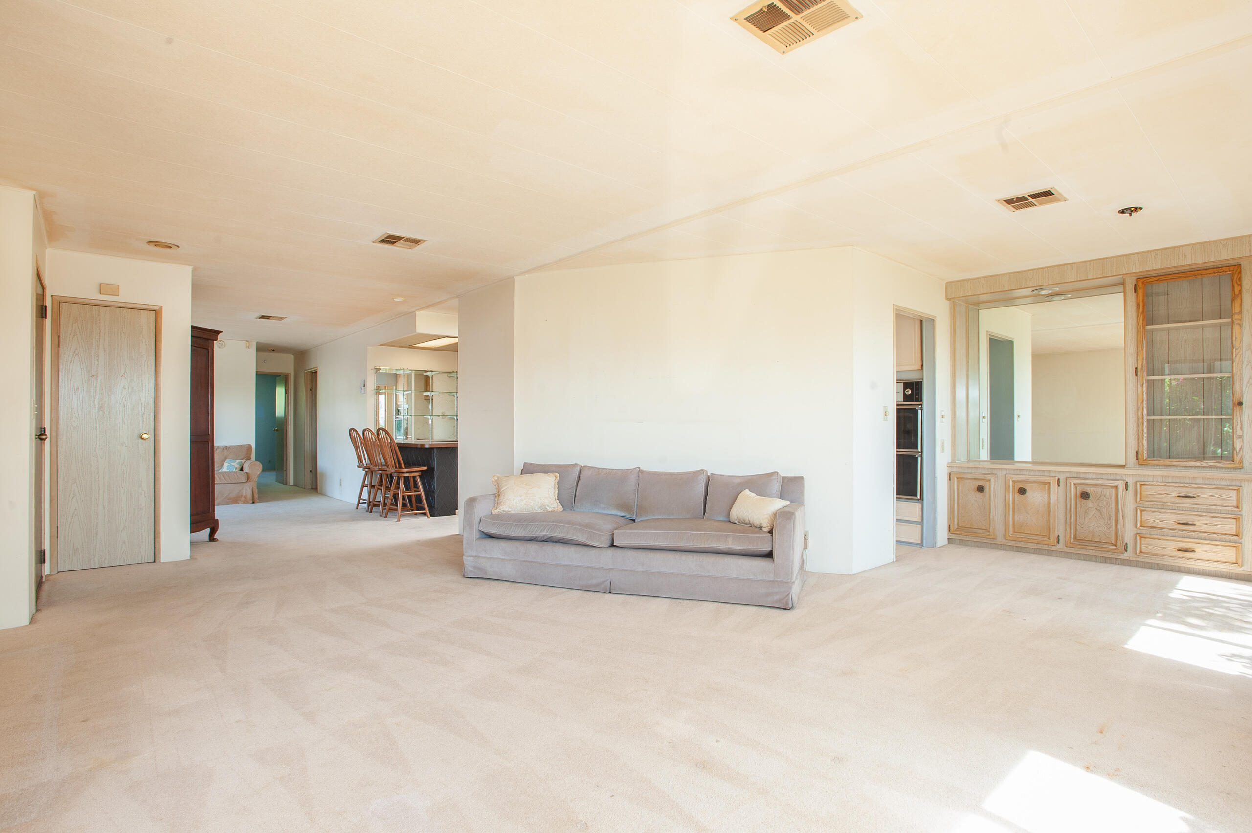 6180 Via Real, Unit 29 Carpinteria, CA 93013 - Photo 4 of 19 a living room with furniture and a couch