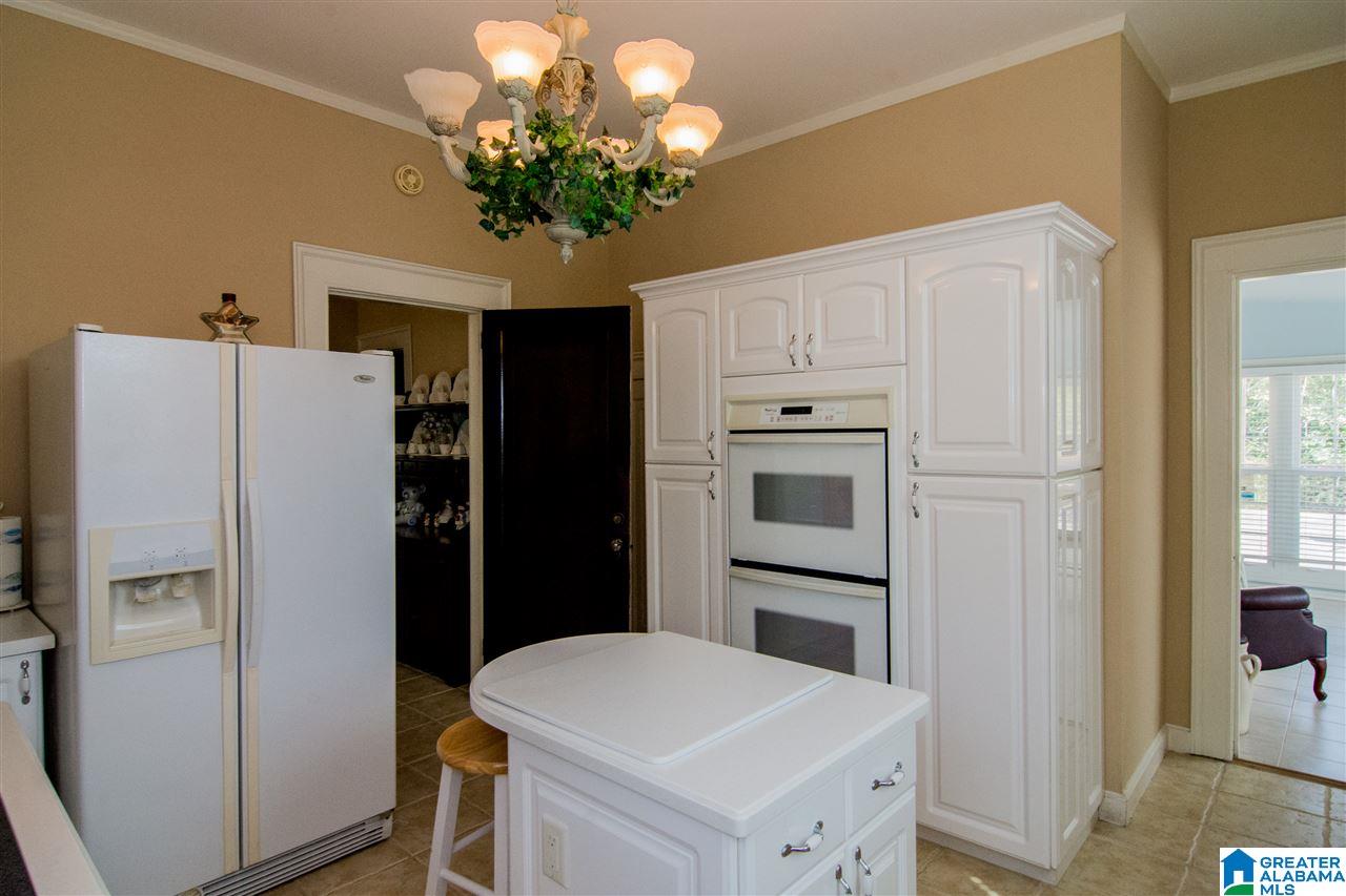 917 Shades Crest Road Birmingham, AL 35226 - Photo 19 of 50