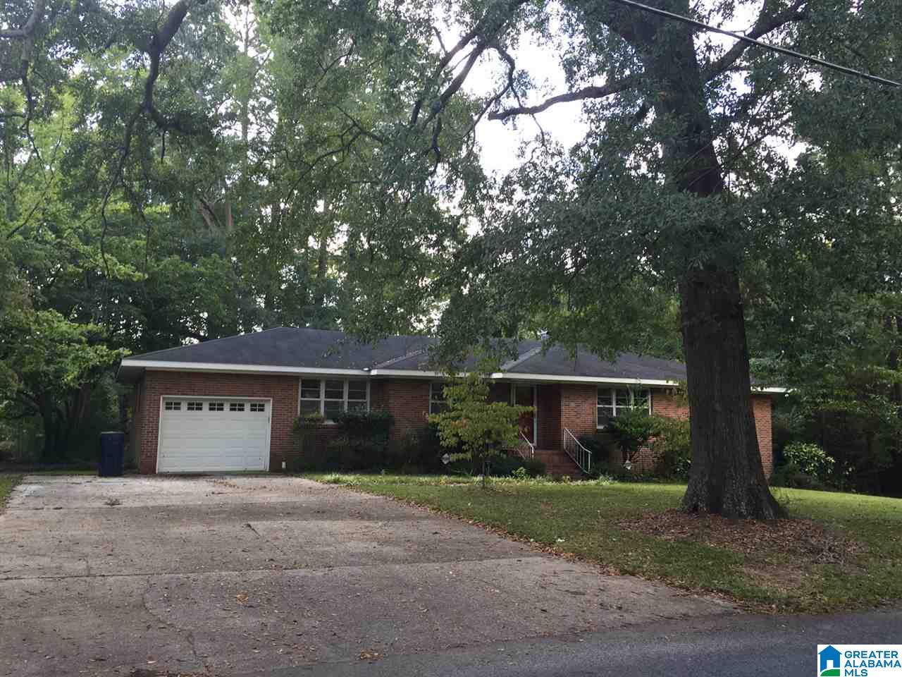 109 West Crest Road Bessemer, AL 35023 - Photo 1 of 16