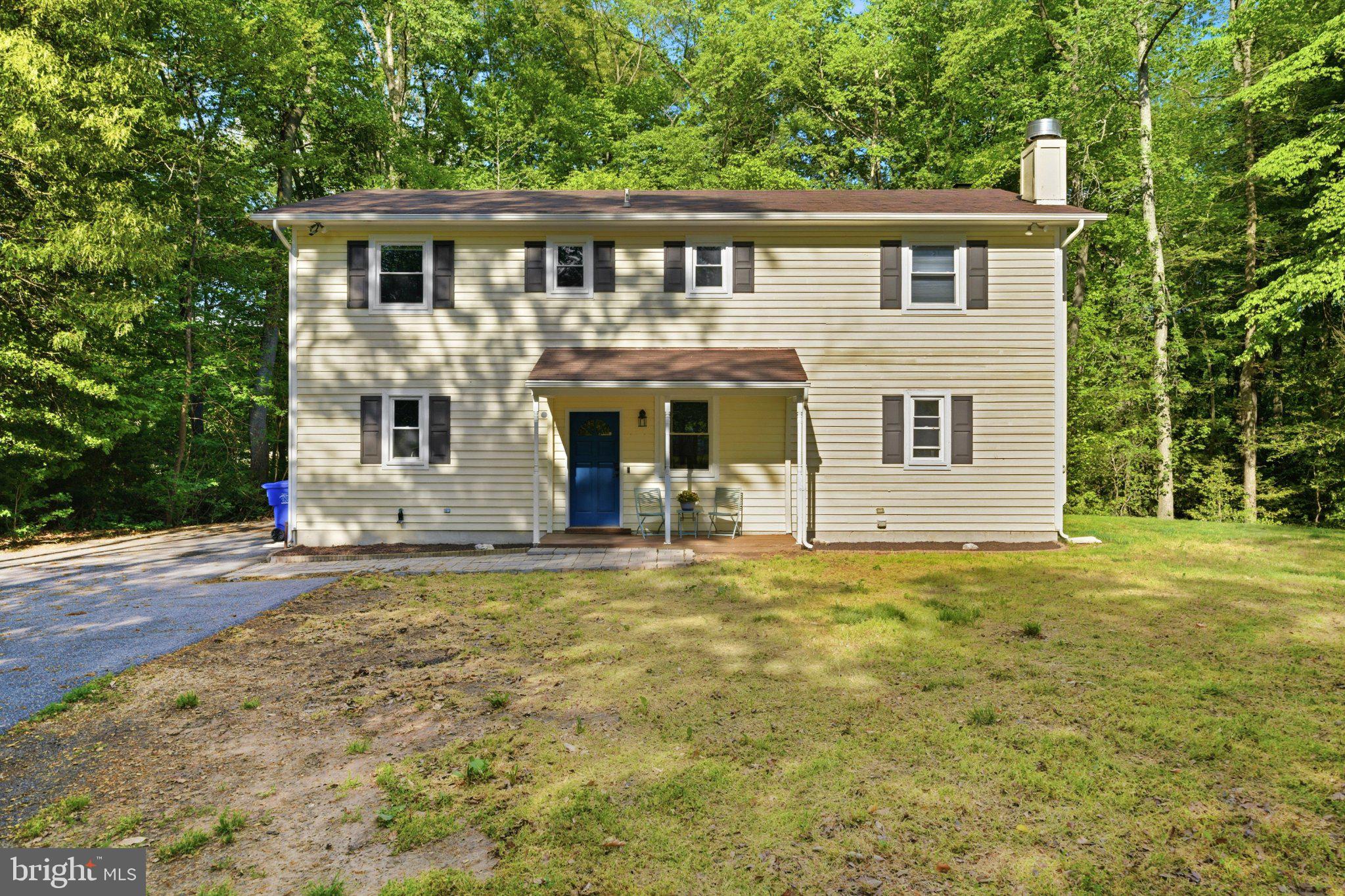 10560 South Faulkner Road Faulkner, MD 20632 - Photo 7 of 60 Charming home nestled in lush greenery.