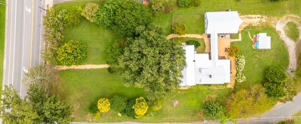 $529,900 | 260 North Main Street, Amherst, VA 24521