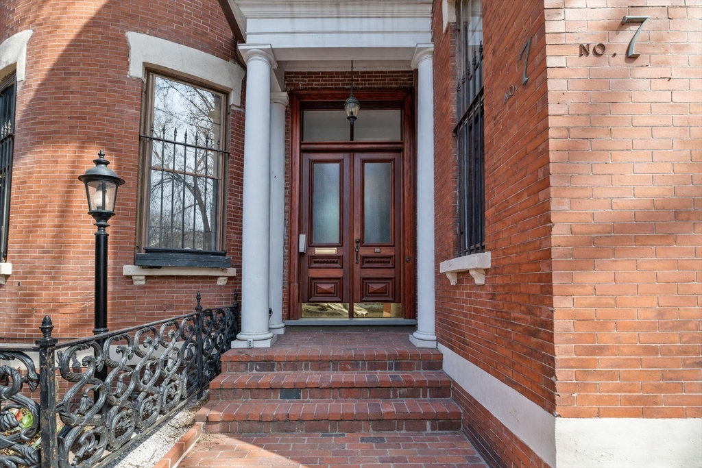 7 Upton Street, Unit 1 Boston, MA 02118 - Photo 20 of 21