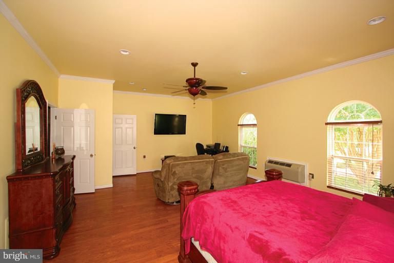 325 Wye Road Queenstown, MD 21658 - Photo 23 of 27 Bedroom (Master) 1