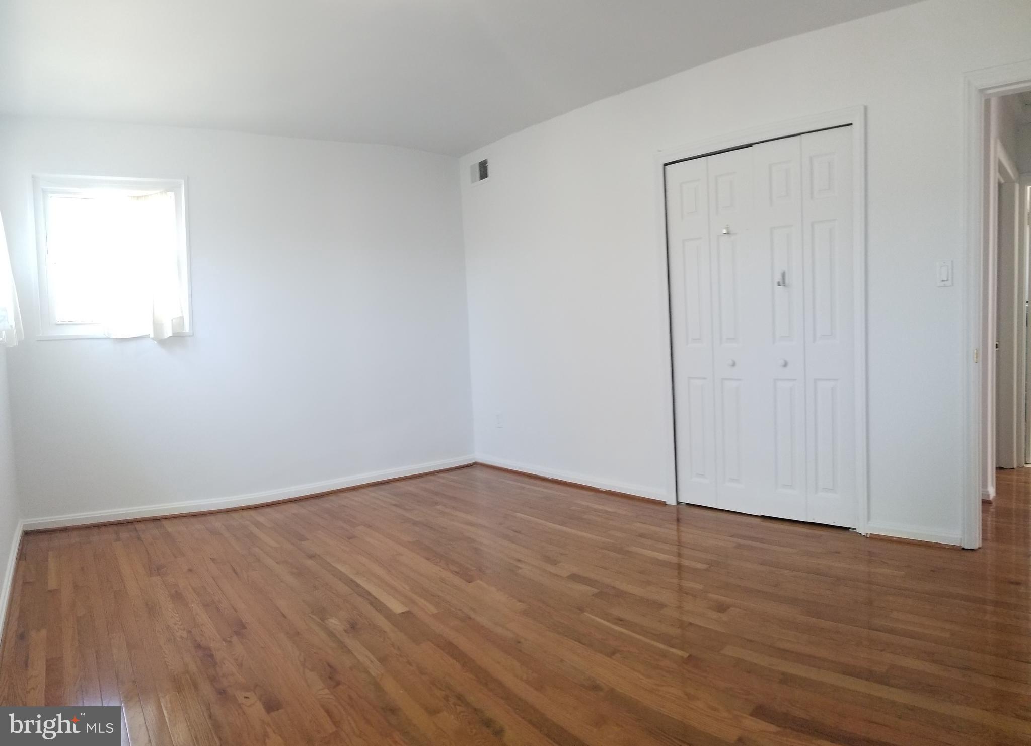 9718 Braddock Road Silver Spring, MD 20903 - Photo 8 of 30