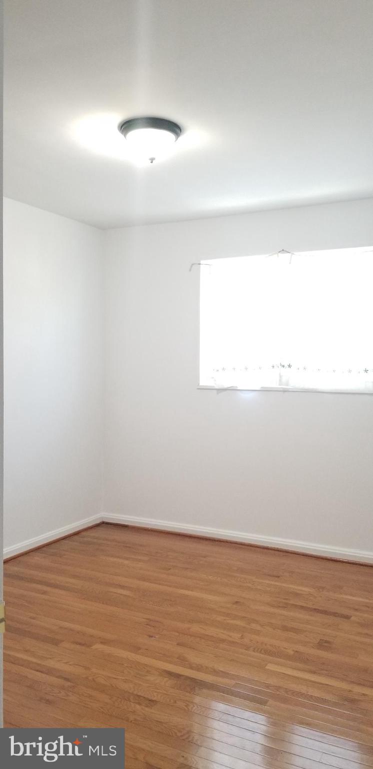 9718 Braddock Road Silver Spring, MD 20903 - Photo 9 of 30