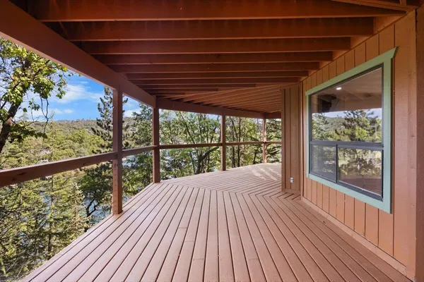 $1,200,000 | 18136 Chaparral Drive, Penn Valley, CA 95946