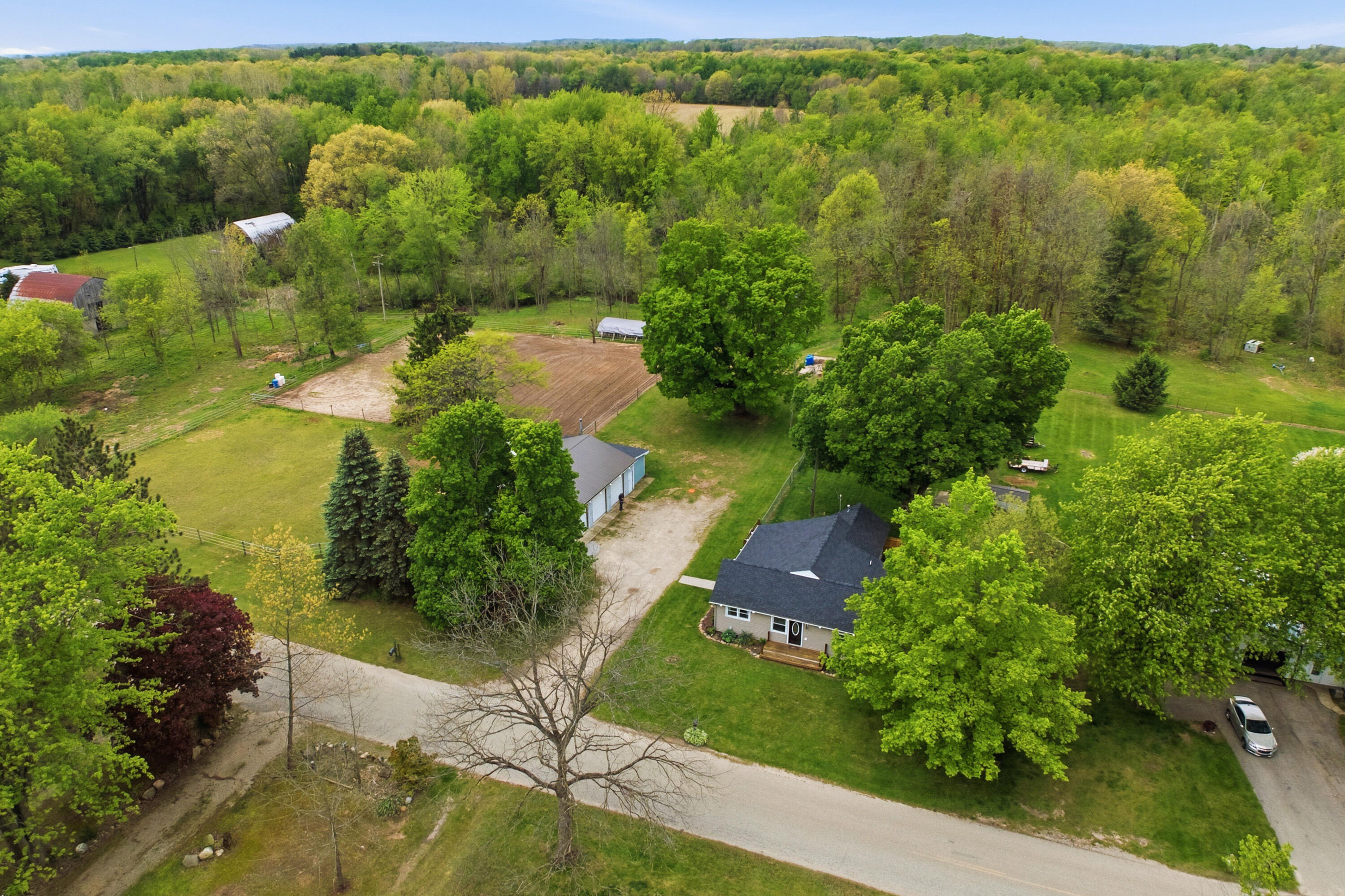2498 Hemlock Road Quincy, MI 49082 - Photo 1 of 33 Hemlock_66