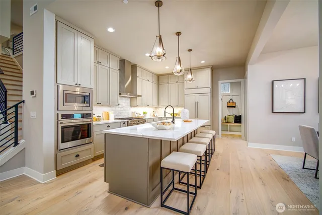 $2,699,950 | 12819 Northeast 65th Lane, Kirkland, WA 98033