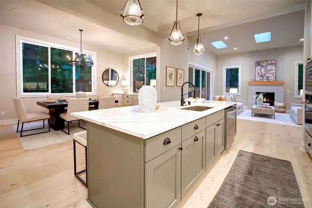 $2,699,950 | 12819 Northeast 65th Lane, Kirkland, WA 98033