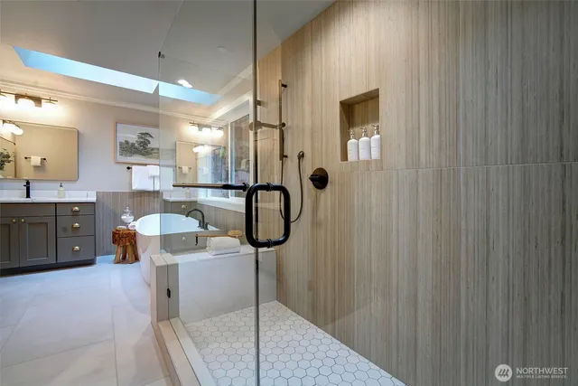 $2,699,950 | 12819 Northeast 65th Lane, Kirkland, WA 98033