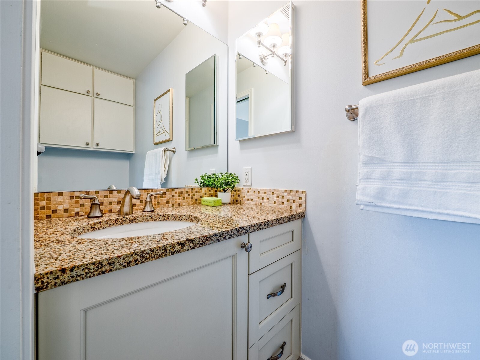 322 North 134th Street, Unit 306 Seattle, WA 98133 - Photo 16 of 32