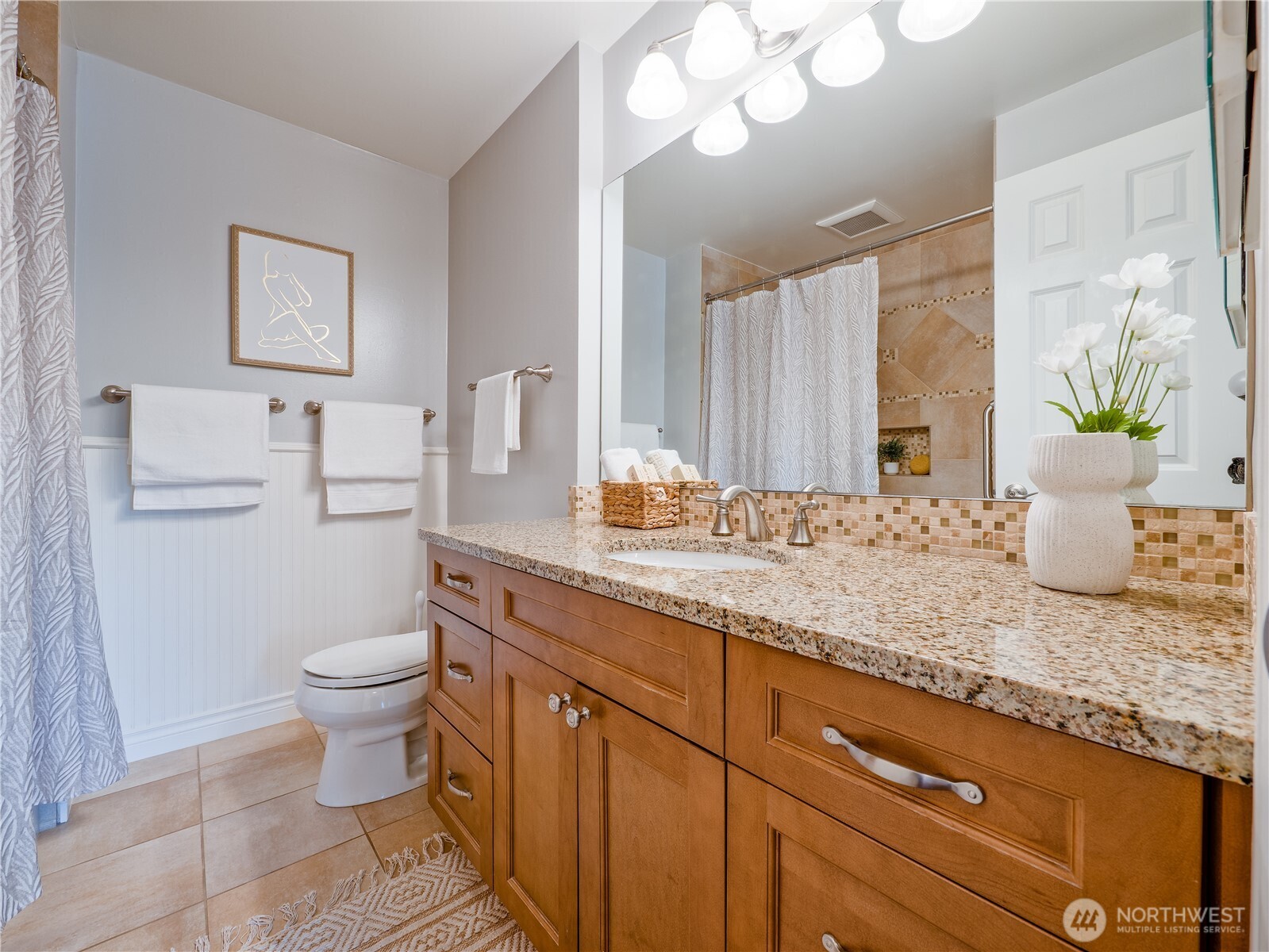 322 North 134th Street, Unit 306 Seattle, WA 98133 - Photo 18 of 32