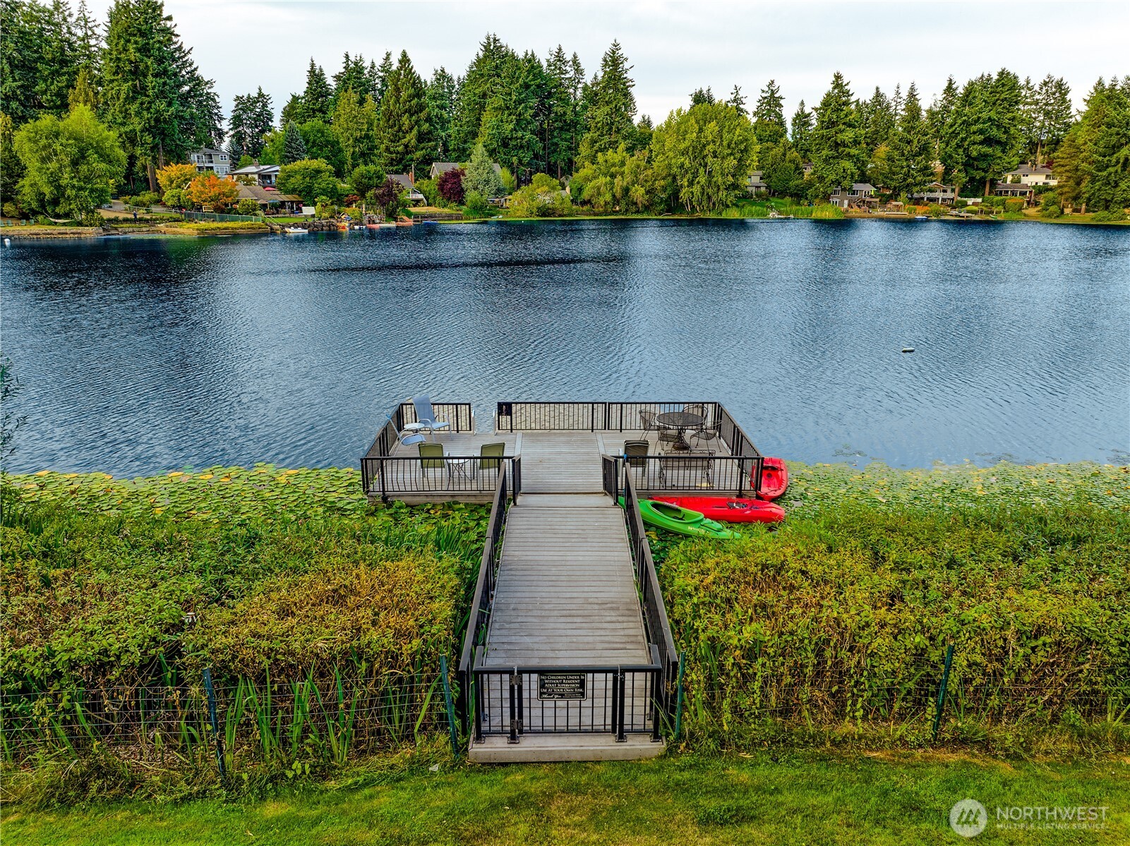 322 North 134th Street, Unit 306 Seattle, WA 98133 - Photo 2 of 32