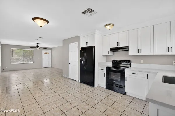 $1,895 | 34682 North Kachina Lane, San Tan Valley, AZ 85140