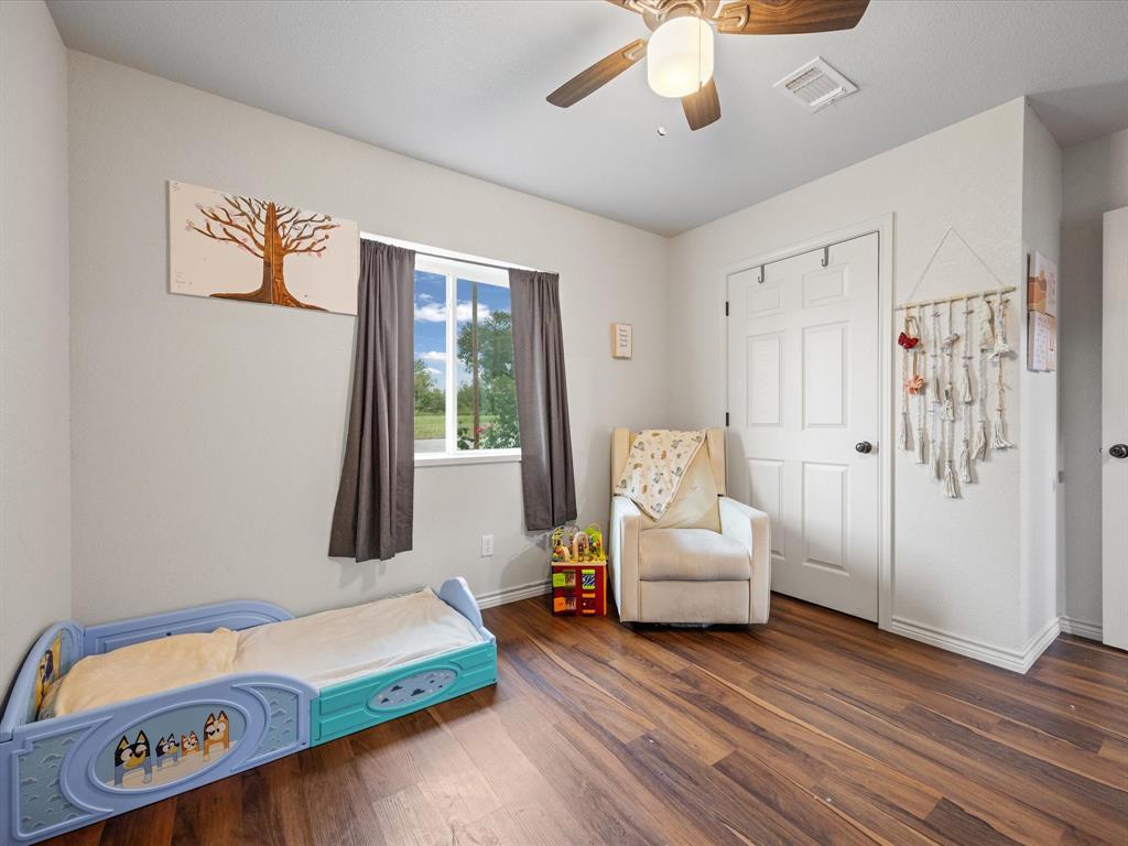 106 Edith Street Bowie, TX 76230 - Photo 14 of 19
