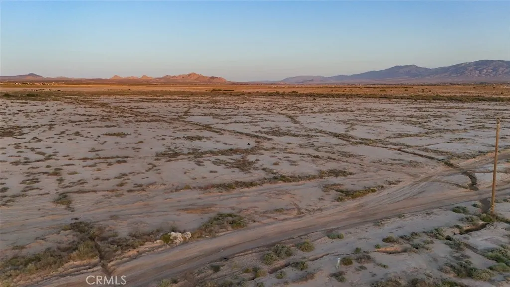 732 Locust Road Lucerne Valley, CA 92356 - Photo 11 of 11 a view of mountain with lake view