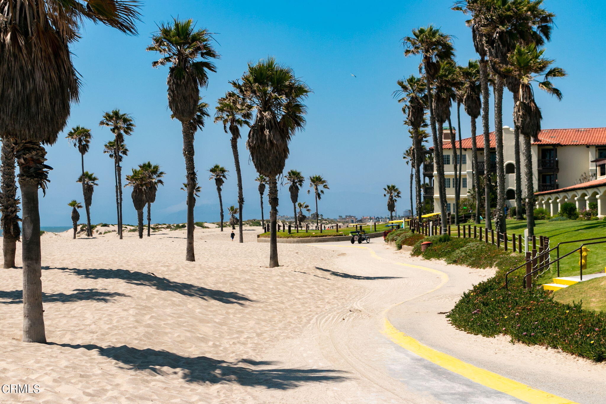 4930 Dolphin Way Oxnard, CA 93035 - Photo 44 of 44 a street view with palm trees