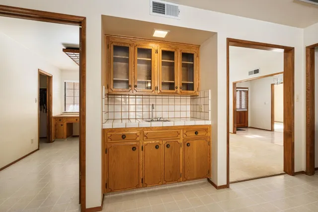 $730,000 | 1544 East Jordan Avenue, Fresno, CA 93720