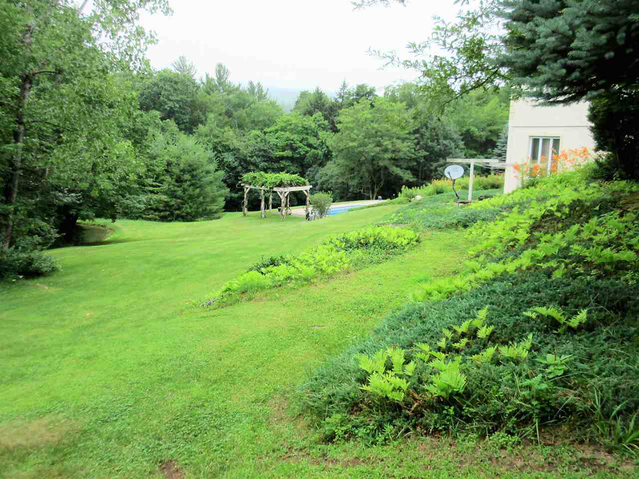 241 Quails Hill Road Brattleboro, VT 05301 - Photo 11 of 40