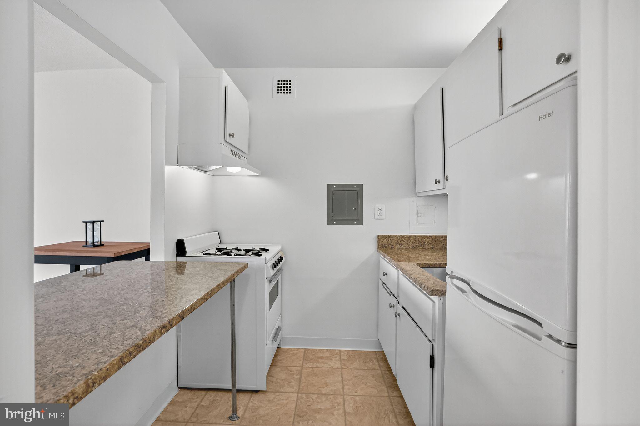 5500 Friendship Boulevard, Unit 1712N Chevy Chase, MD 20815 - Photo 7 of 24