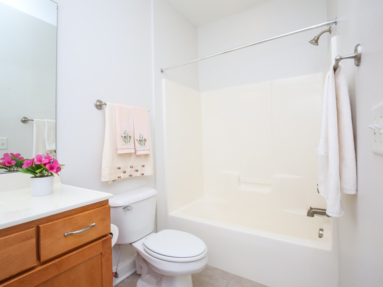 3811 Lunceston Way, Unit 207 Raleigh, NC 27613 - Photo 18 of 28 Photo 18