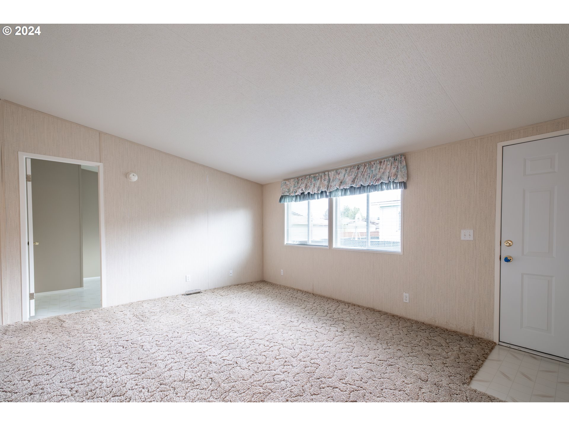 3045 Galena Loop Lebanon, OR 97355 - Photo 14 of 28 Gallery Image 14