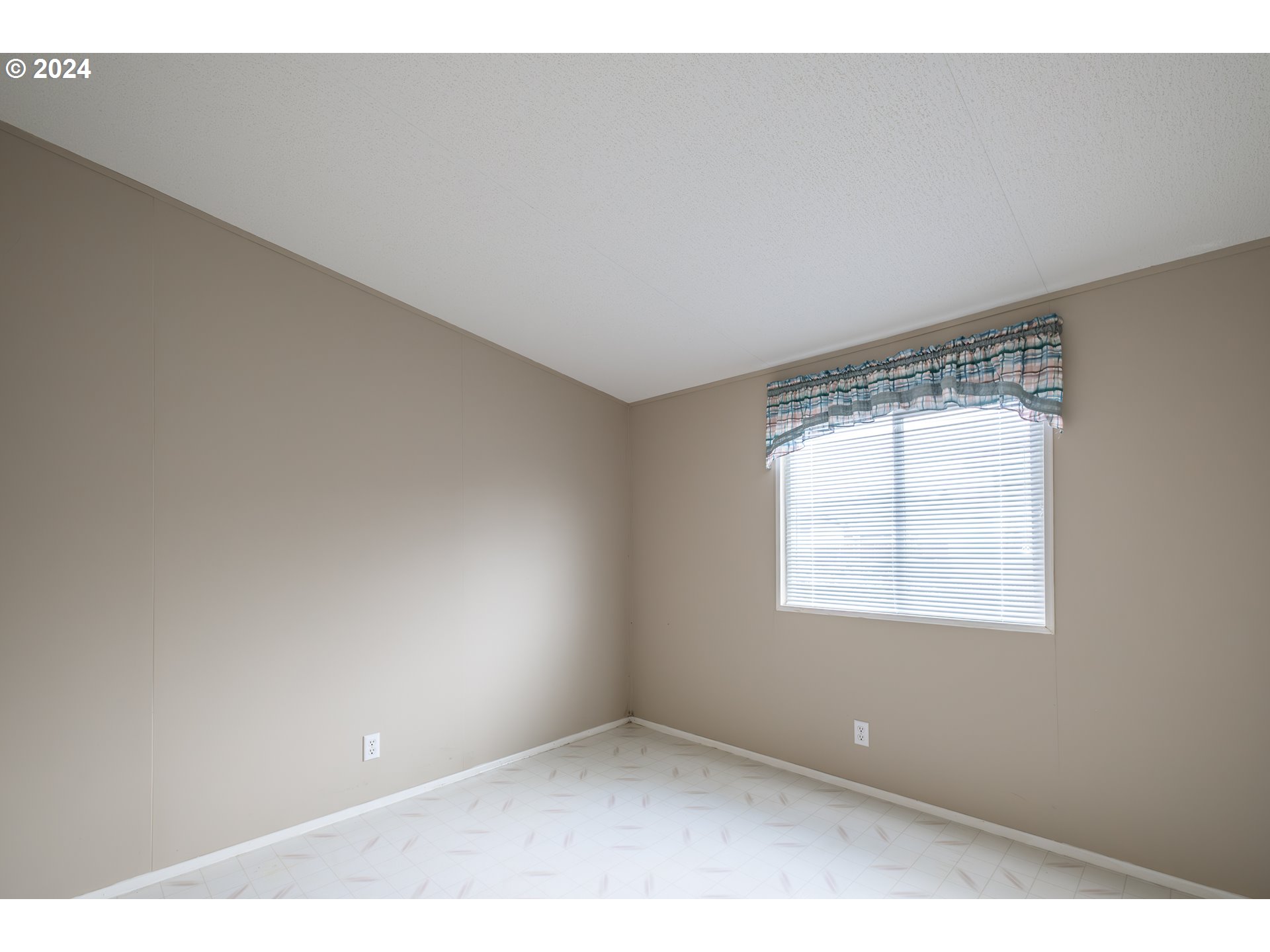 3045 Galena Loop Lebanon, OR 97355 - Photo 22 of 28 Gallery Image 22