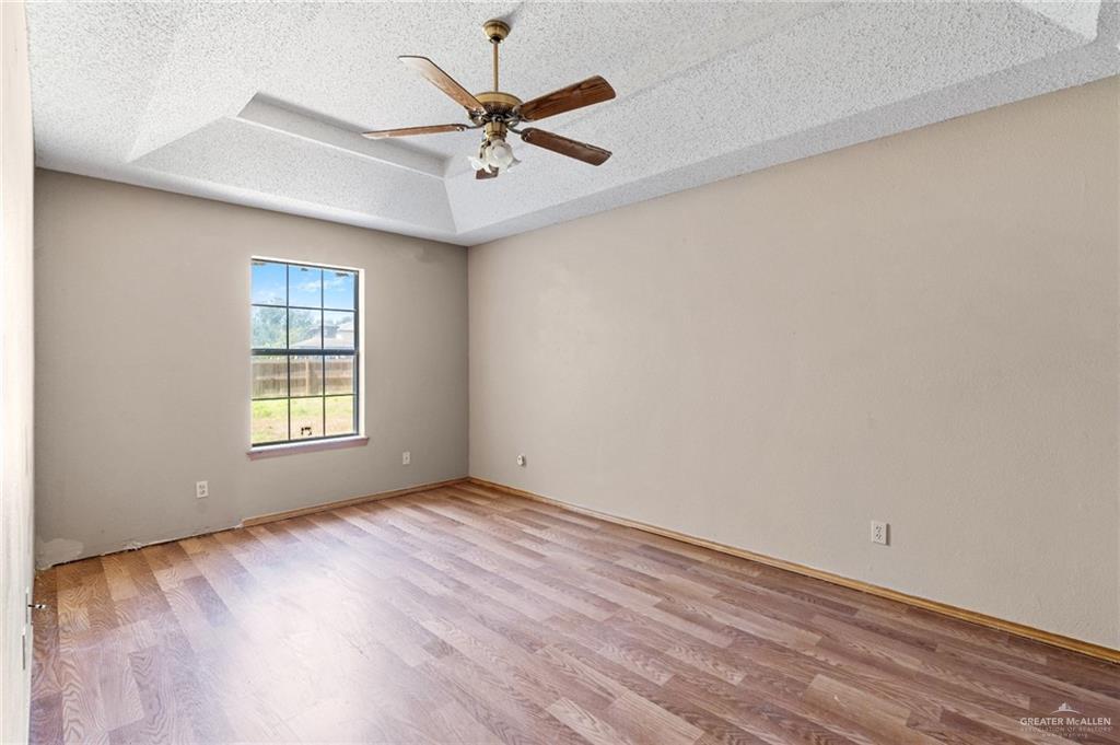 1614 Grovewood Road Mission, TX 78573 - Photo 9 of 19