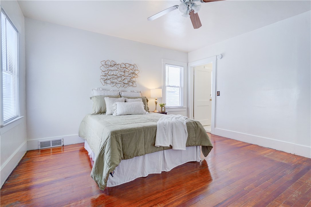 155 Wakefield Street Rochester, NY 14621 - Photo 15 of 40