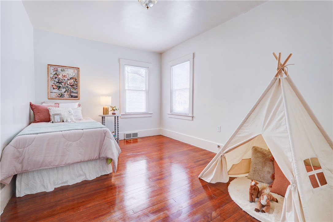 155 Wakefield Street Rochester, NY 14621 - Photo 20 of 40