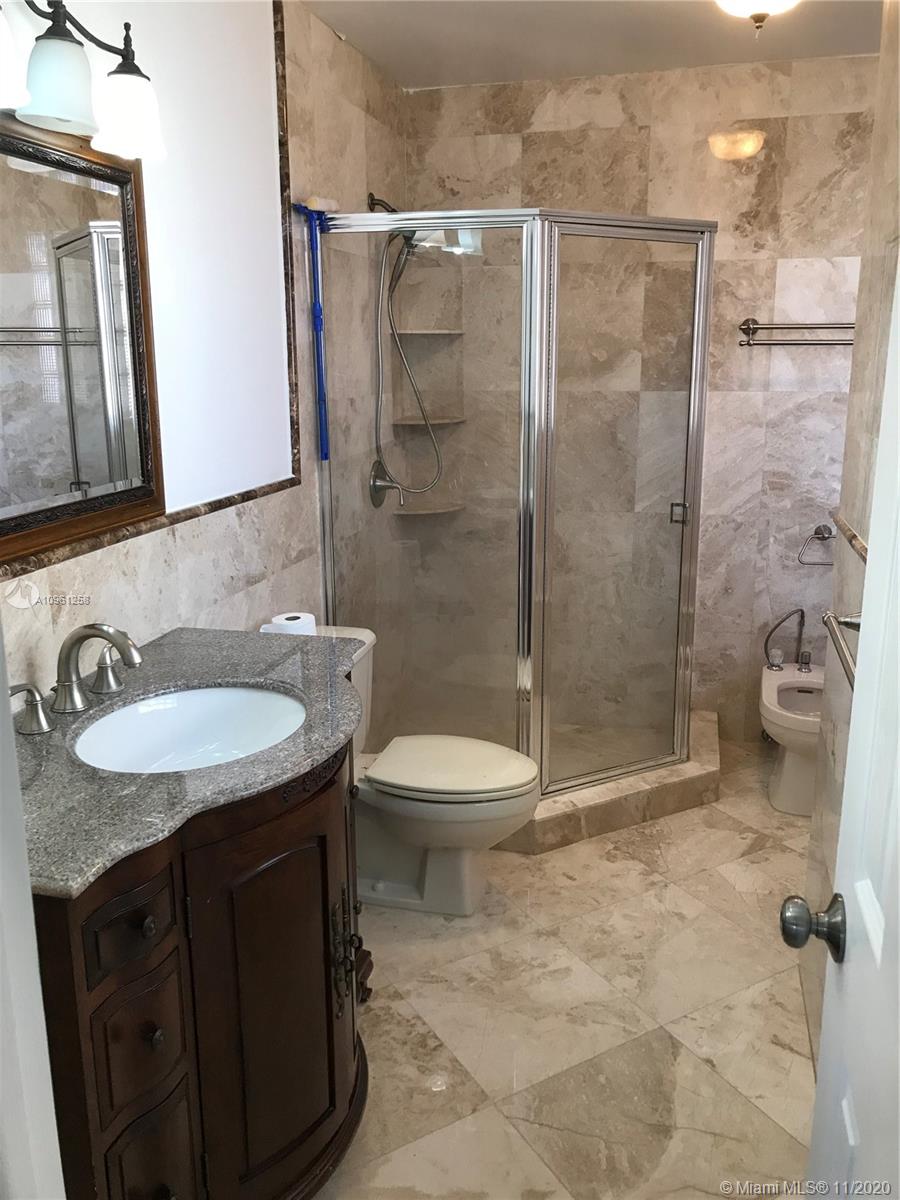 15417 Southwest 50th Lane Miami, FL 33185 - Photo 11 of 20